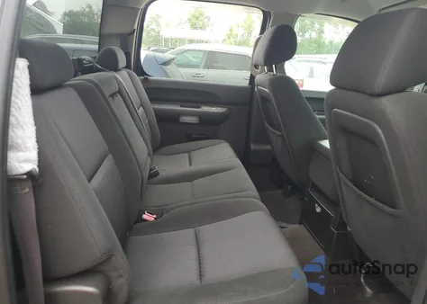 2011 Chevrolet Silverado C1500 Lt z USA, uszkodzony, nr VIN 3GCPCSE06BG315703